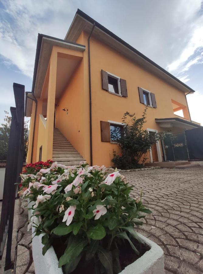 B&B Al Solito Posto LʼAquila Exteriér fotografie